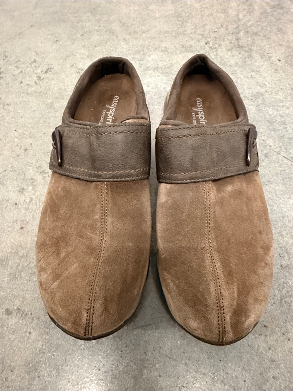 Easy Spirit Women's Two-Tone Brown Suede Slip-On Clogs